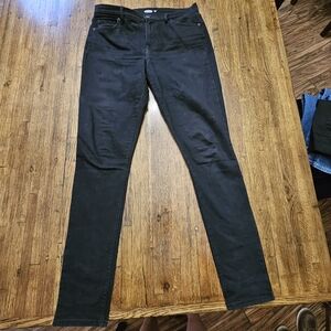 Old Navy Curvy Skinny Jeans